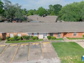 1965 Campbell Road 1965, Houston TX 77080