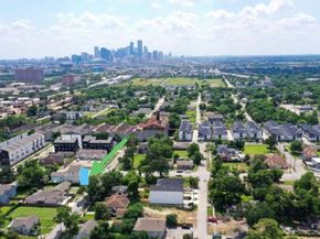 4702 Coke Street, Houston TX 77020