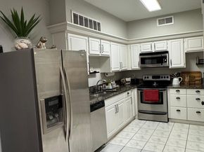 2011 Spenwick Drive 511, Houston TX 77055