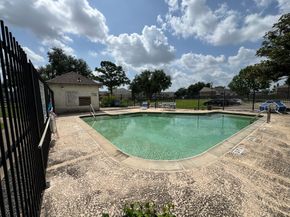 2011 Spenwick Drive 511, Houston TX 77055