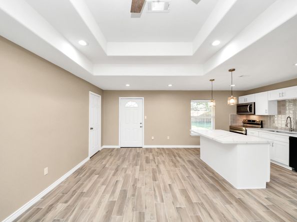 5959 Belmark Street, Houston TX 77033