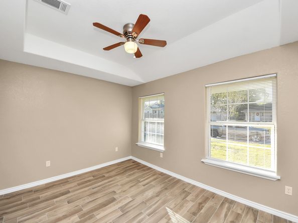 5959 Belmark Street, Houston TX 77033