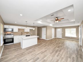 5959 Belmark Street, Houston TX 77033