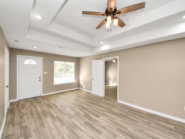 5959 Belmark Street, Houston TX 77033