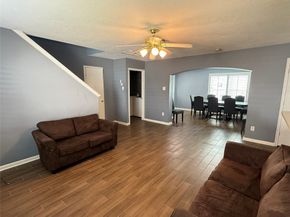 8615 TARTAN WALK Lane, Houston TX 77075