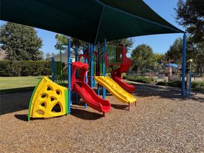 8615 TARTAN WALK Lane, Houston TX 77075