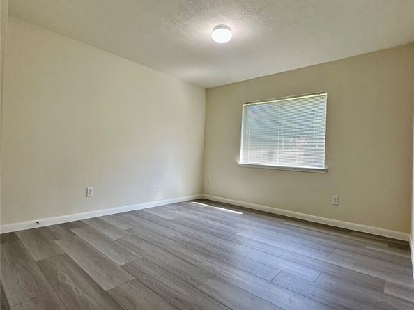 15102 Millers Run Lane, Sugar Land TX 77498