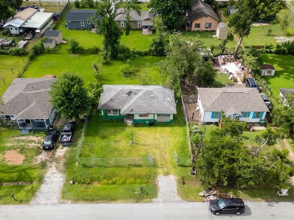 7926 Linda Vista Road, Houston TX 77028