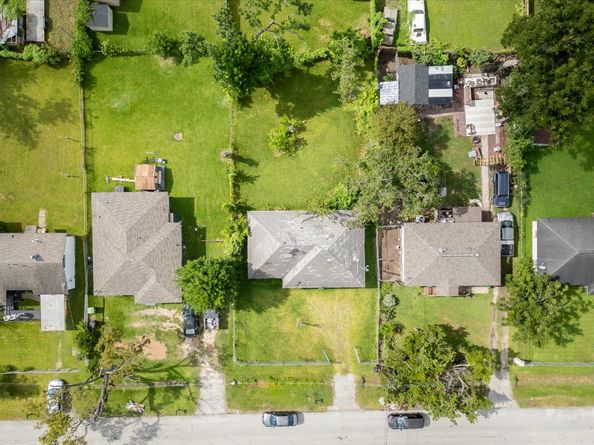 7926 Linda Vista Road, Houston TX 77028