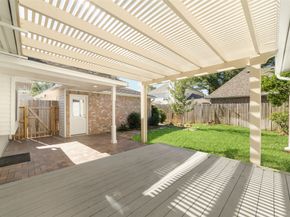 6306 Castle Lane Drive, Houston TX 77066