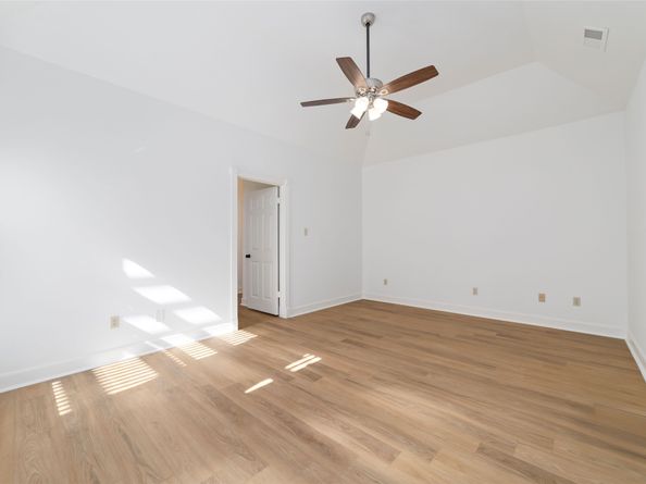 6306 Castle Lane Drive, Houston TX 77066