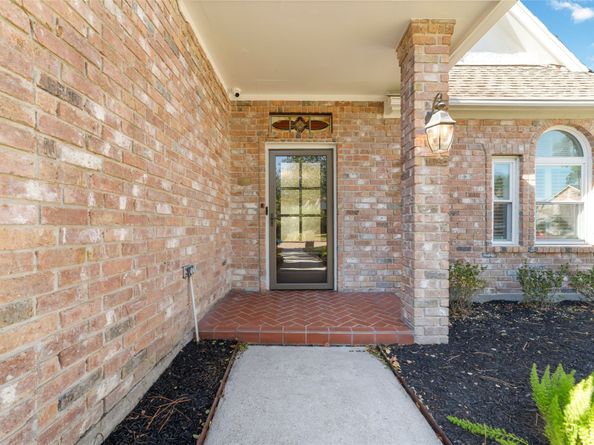 6306 Castle Lane Drive, Houston TX 77066