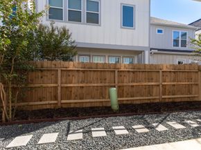 6716 PARKER OAKS Lane, Houston TX 77076