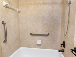 1717 Aden Mist Drive, Houston TX 77003