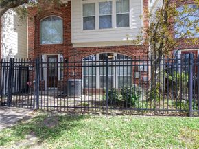 1717 Aden Mist Drive, Houston TX 77003