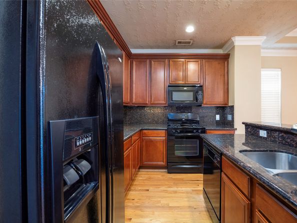 1717 Aden Mist Drive, Houston TX 77003