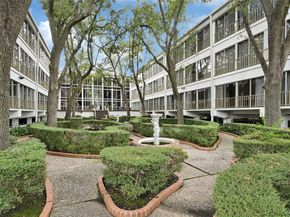 5050 Ambassador Way 314, Houston TX 77056