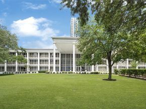 5050 Ambassador Way 314, Houston TX 77056