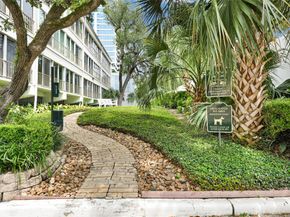 5050 Ambassador Way 314, Houston TX 77056