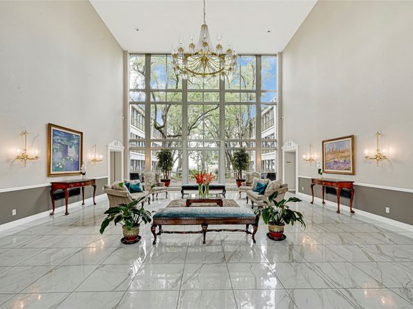 5050 Ambassador Way 314, Houston TX 77056