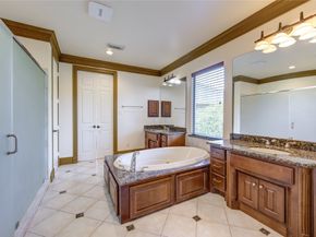 5207 Eagle Pointe Court, Sugar Land TX 77479