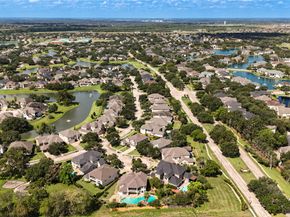 5207 Eagle Pointe Court, Sugar Land TX 77479