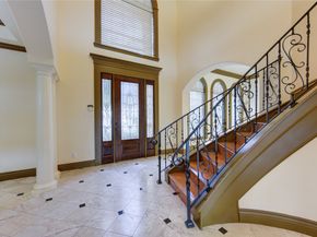 5207 Eagle Pointe Court, Sugar Land TX 77479