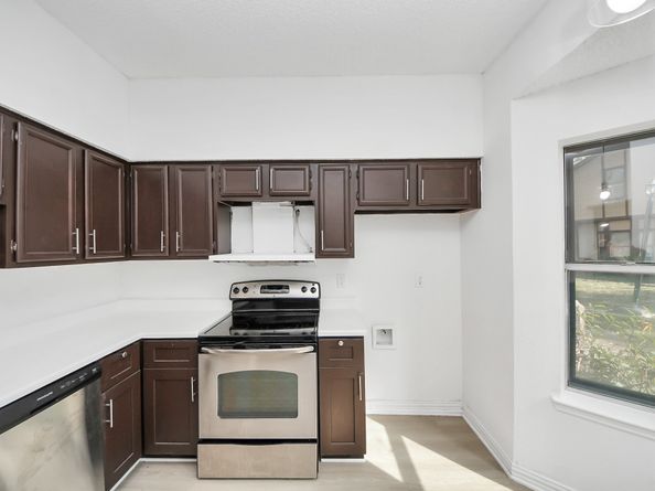 12500 Brookglade Circle 176, Houston TX 77099