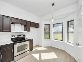 12500 Brookglade Circle 176, Houston TX 77099