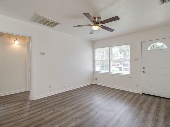 5213 Malmedy Road, Houston TX 77033