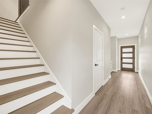 7805 Dyer Street, Houston TX 77088