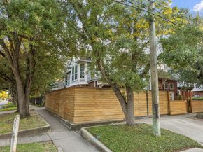 220 E 8th Street, Houston TX 77007