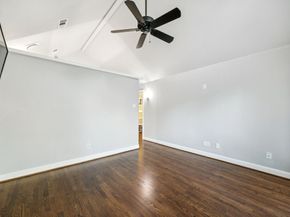 220 E 8th Street, Houston TX 77007