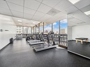 2016 Main Street 2417, Houston TX 77002