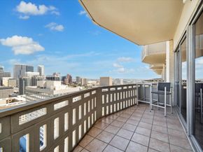 2016 Main Street 2417, Houston TX 77002