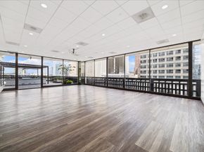 2016 Main Street 2417, Houston TX 77002