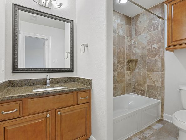 5166 Oasis Park, Houston TX 77021