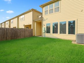 5166 Oasis Park, Houston TX 77021