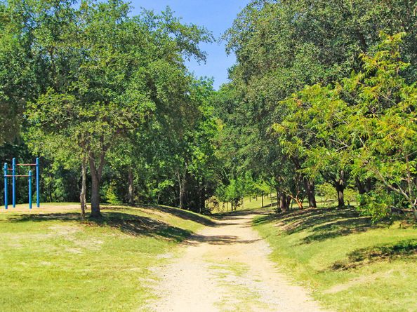 334 Wycliffe Drive, Houston TX 77079