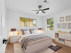 719 E 40th 1/2 Street, Houston TX 77022