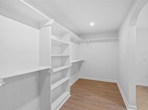 719 E 40th 1/2 Street, Houston TX 77022