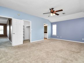 10810 Desert Springs Circle, Houston TX 77095