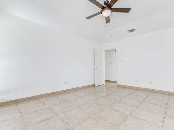 4247 Southchase Lane, Houston TX 77014