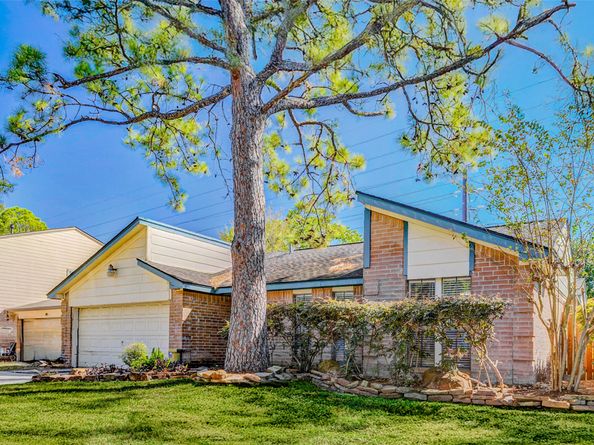 4247 Southchase Lane, Houston TX 77014