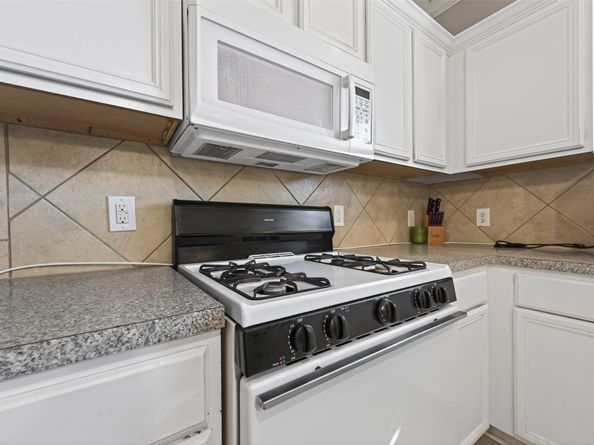 18439 Alemarble Oak Street, Cypress TX 77429