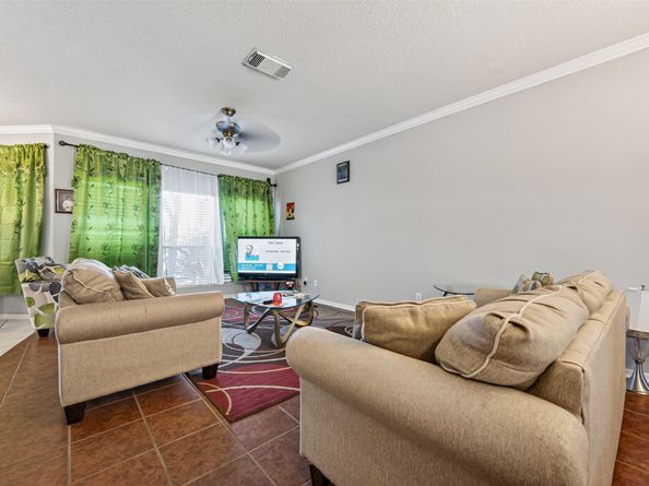 18439 Alemarble Oak Street, Cypress TX 77429