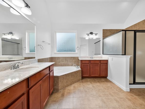 4663 Rockton Hills Lane, Sugar Land TX 77479