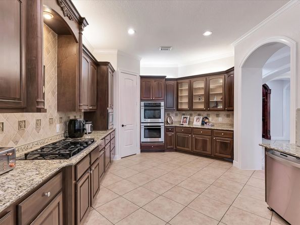 3 N Fair Manor Circle, Spring TX 77382