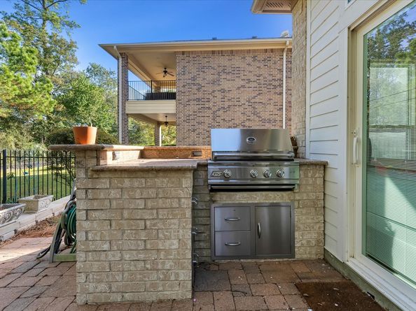 3 N Fair Manor Circle, Spring TX 77382