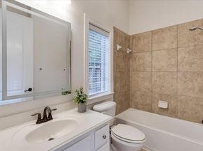 3 N Fair Manor Circle, Spring TX 77382